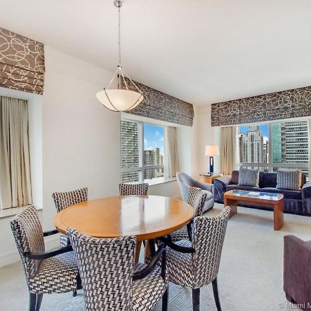Four Seasons Hotel Miami - Luxury Private Residences Экстерьер фото
