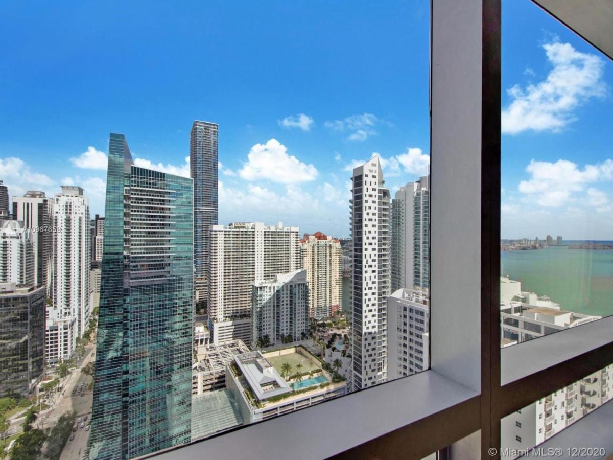 Four Seasons Hotel Miami - Luxury Private Residences Экстерьер фото