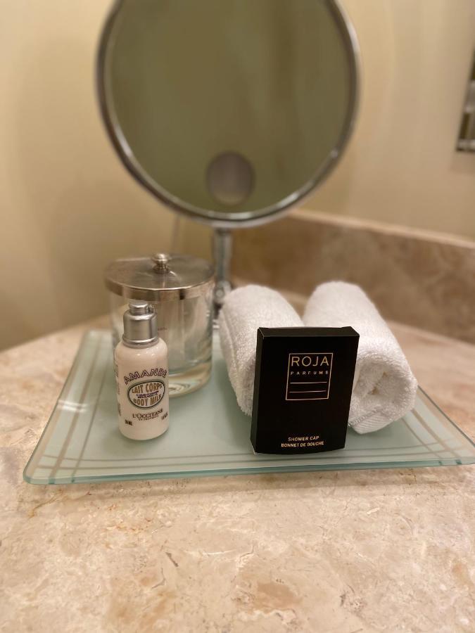 Four Seasons Hotel Miami - Luxury Private Residences Экстерьер фото