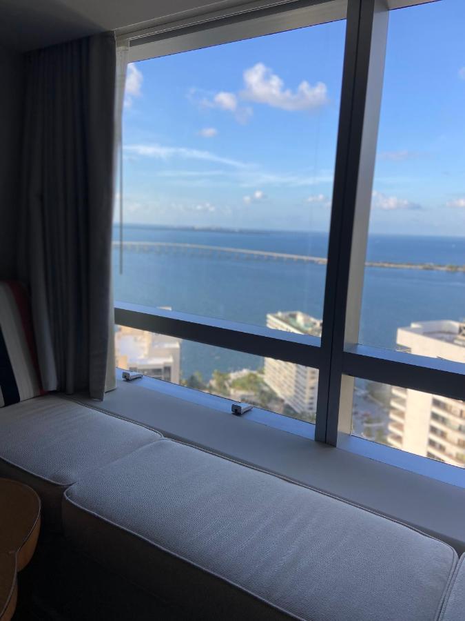 Four Seasons Hotel Miami - Luxury Private Residences Экстерьер фото