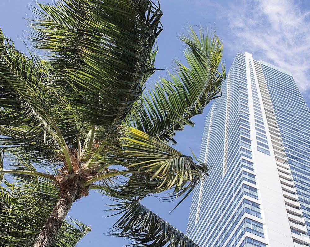 Four Seasons Hotel Miami - Luxury Private Residences Экстерьер фото