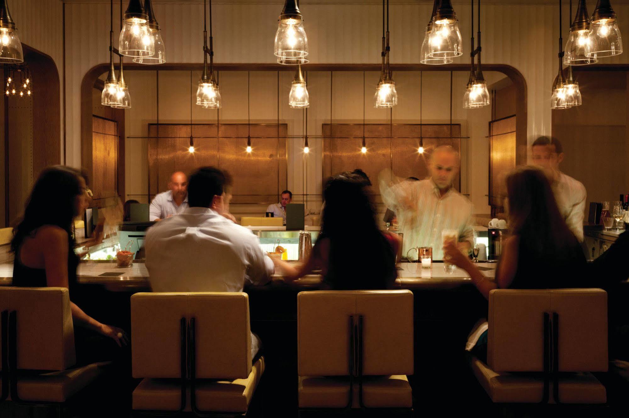 Four Seasons Hotel Miami - Luxury Private Residences Экстерьер фото